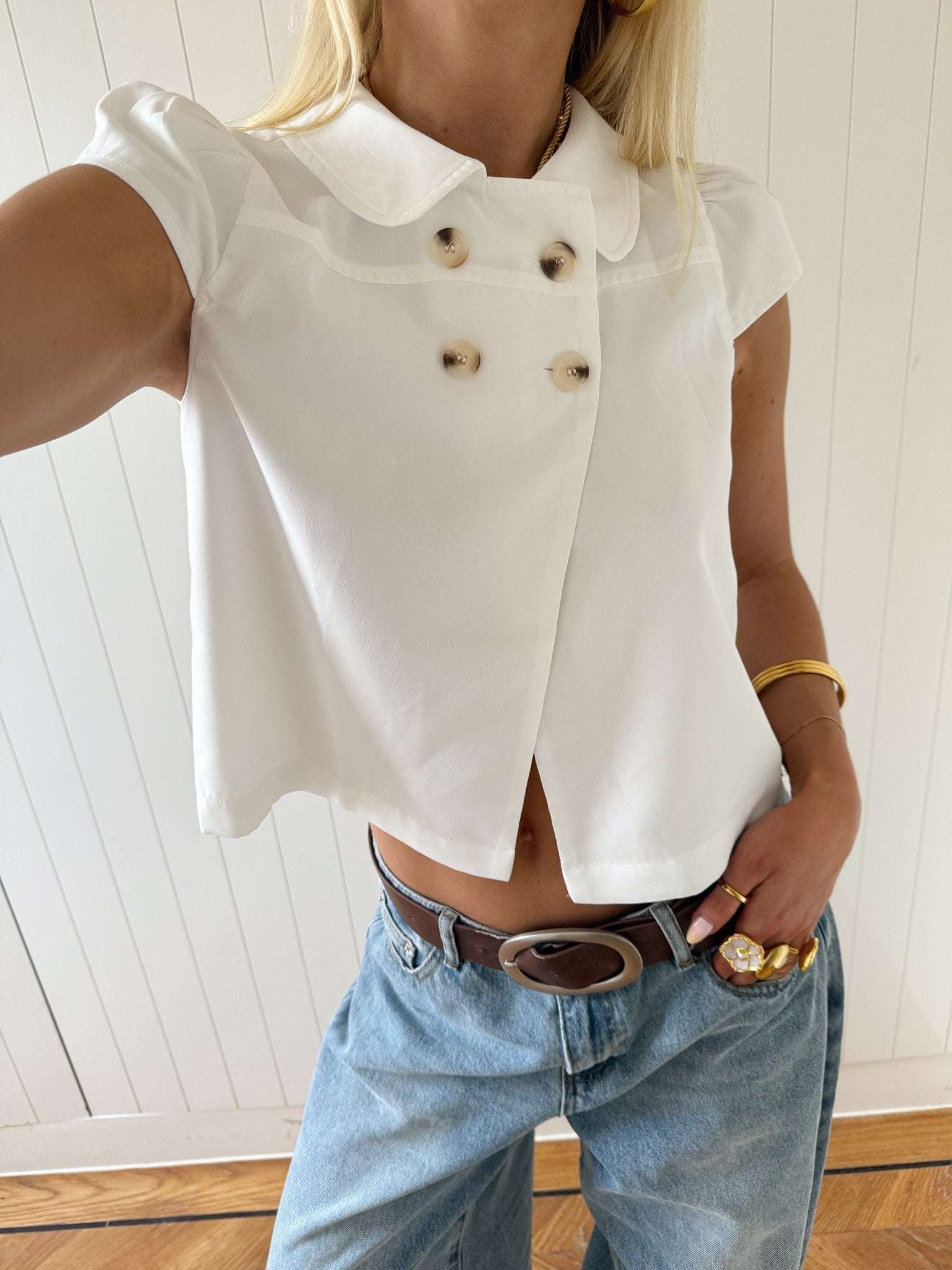 JASSIE BUTTON TOP IN WHITE - Image 3